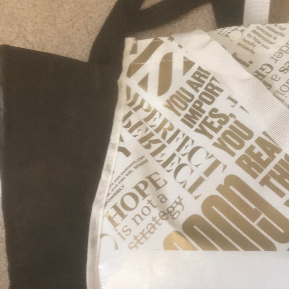 2 lululemon bags